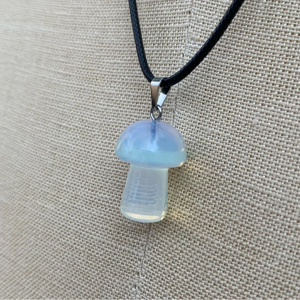 Handmade Genuine Stone Mushroom Amulet Necklace - Picture 10 of 12
